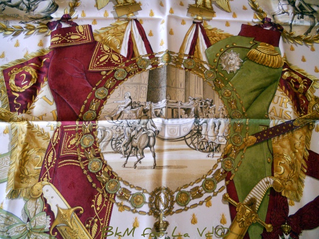 Gucci Silk Scarf Horse bridles Napoleonic Swords New, Never worn
