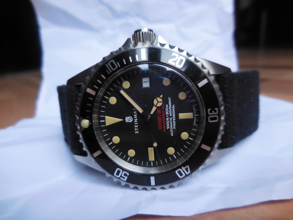 Steinhart ocean one vintage red mk3 top