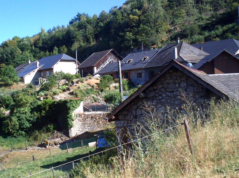 villag11.jpg
