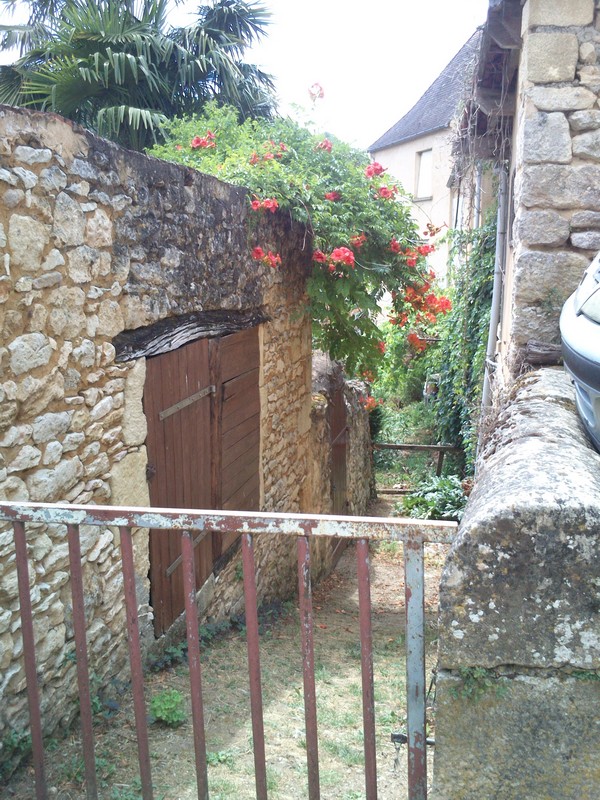 villag18.jpg